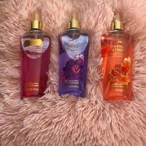 Victoria’s Secret spray💕🤗price is for all 😊